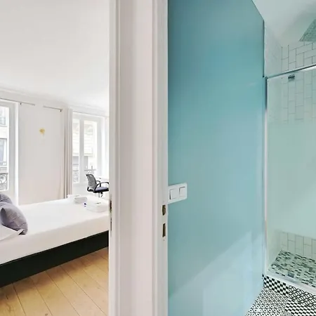 Renovated And Modern 4bd For 12 Guests Apartment